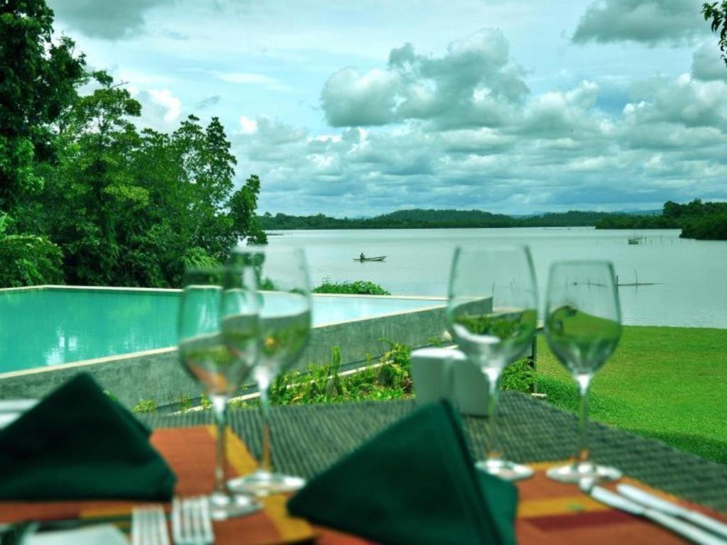 Roman Lake Ayurveda Boutique Resort Ahungalla Luaran gambar