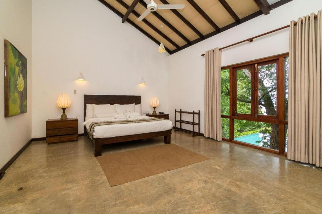 Roman Lake Ayurveda Boutique Resort Ahungalla Luaran gambar